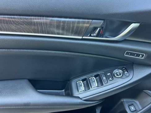 Used 2021 Honda Accord EX-L image 13