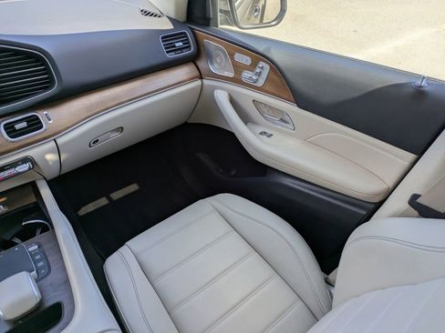 Used 2022 Mercedes-Benz GLE 350 4MATIC image 18