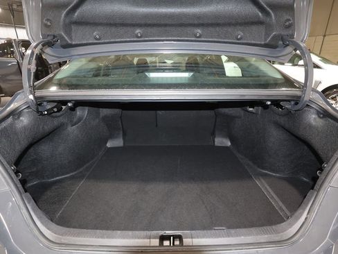 Used 2025 Toyota Camry LE image 24