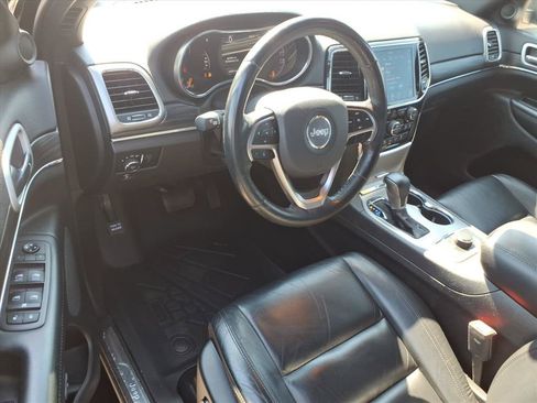 Used 2021 Jeep Grand Cherokee Limited AWD/4WD image 19