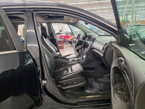 Used 2014 Buick Enclave Premium AWD/4WD image 36