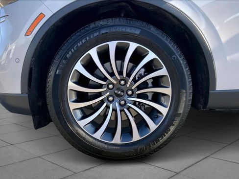 Used 2023 Lincoln Aviator Reserve w/ Elements Package Plus image 10