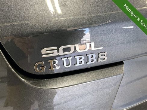 Used 2025 Kia Soul LX w/ LX Technology Package FWD image 37