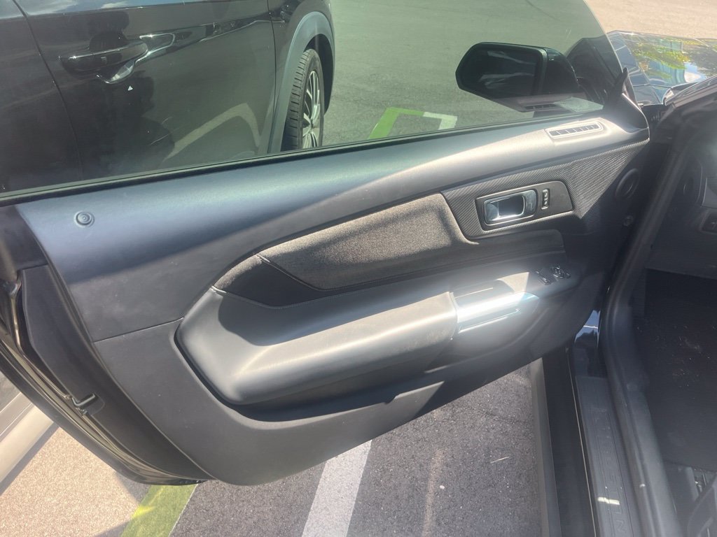 Used 2024 Ford Mustang Coupe RWD image 7