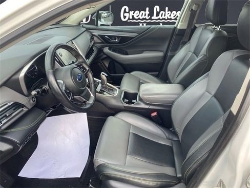 Used 2020 Subaru Outback Onyx Edition XT w/ Popular Package #2 image 9