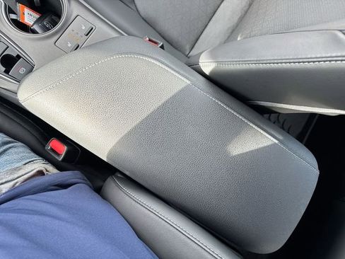 Used 2022 Toyota Camry XSE image 21