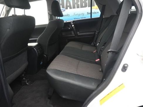 Used 2024 Toyota 4Runner TRD Off-Road image 9