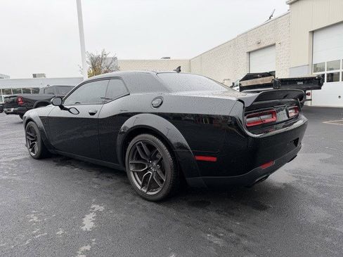 Used 2019 Dodge Challenger SRT Hellcat Redeye image 3