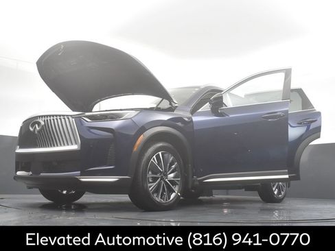 Certified 2026 INFINITI QX60 Luxe w/ Family Package image 35