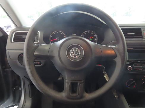 Used 2014 Volkswagen Jetta S FWD image 13