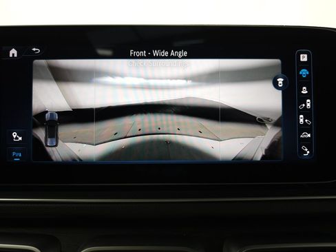Used 2024 Mercedes-Benz GLS 450 4MATIC image 22