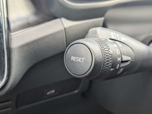 Certified 2023 Volvo XC40 Recharge Ultimate AWD/4WD image 40
