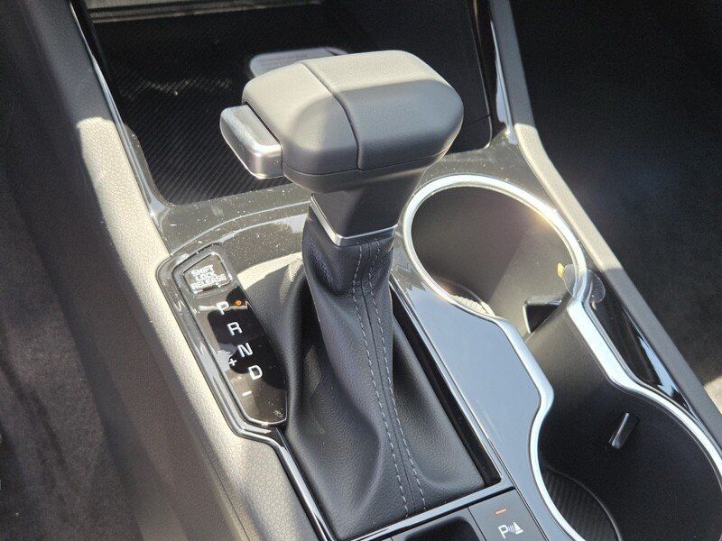 New 2026 Kia K5 GT-Line w/ GT-Line Premium Package FWD image 14
