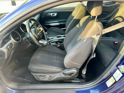 Used 2019 Ford Mustang Coupe w/ Equipment Group 101A RWD image 9