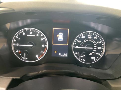 Used 2024 Subaru Crosstrek 2.0i Premium image 12