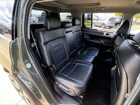 Used 2024 Hyundai Santa Fe Limited image 20