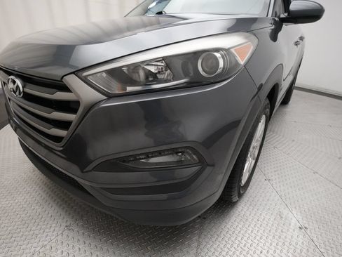 Used 2016 Hyundai Tucson SE w/ Option Group 12 FWD image 22