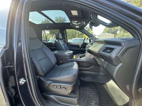 Used 2023 Chevrolet Tahoe RST w/ Luxury Package AWD/4WD image 13