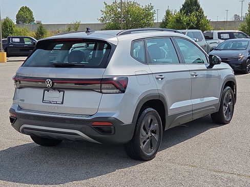 Used 2025 Volkswagen Taos S FWD image 5