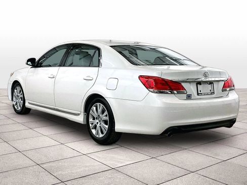 Used 2012 Toyota Avalon image 11