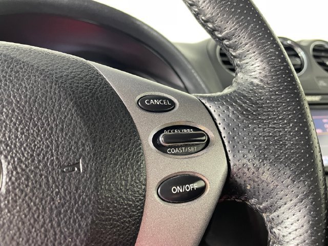Used 2008 Nissan Altima 3.5 SE w/ Premium Pkg FWD image 9
