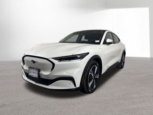 Used 2021 Ford Mustang Mach-E Select w/ Comfort/Appearance Package image 2