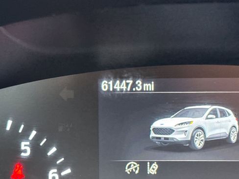 Used 2021 Ford Escape S image 27