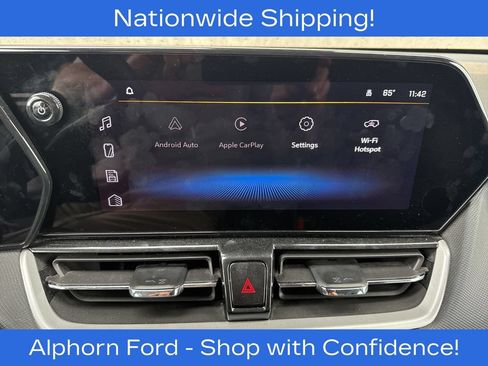 Used 2025 Chevrolet TrailBlazer LT AWD/4WD image 17