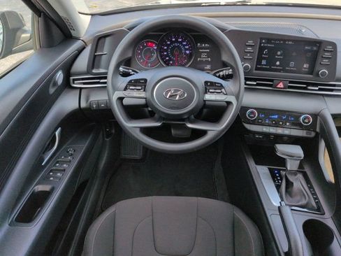 Certified 2023 Hyundai Elantra SEL w/ Cargo Package FWD image 15