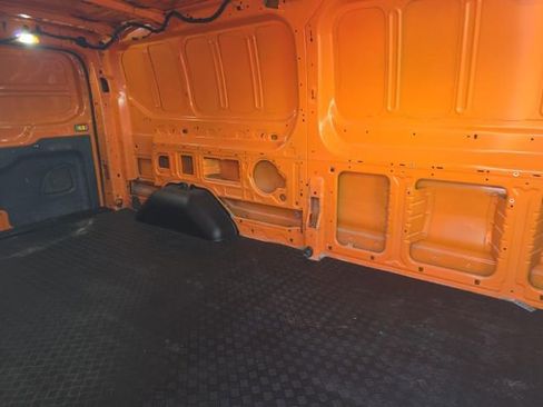 Used 2018 Ford Transit 150 148 Low Roof RWD image 5