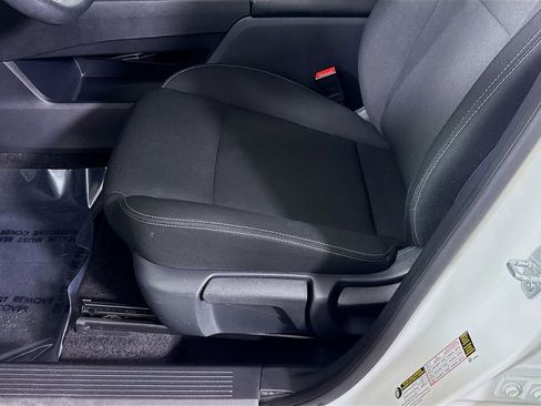 Certified 2024 Nissan Rogue S image 23