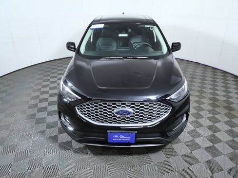 Used 2024 Ford Edge SEL w/ Convenience Package AWD/4WD image 3