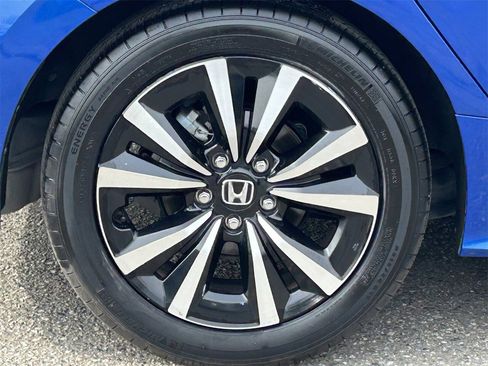 Used 2022 Honda Civic EX image 7