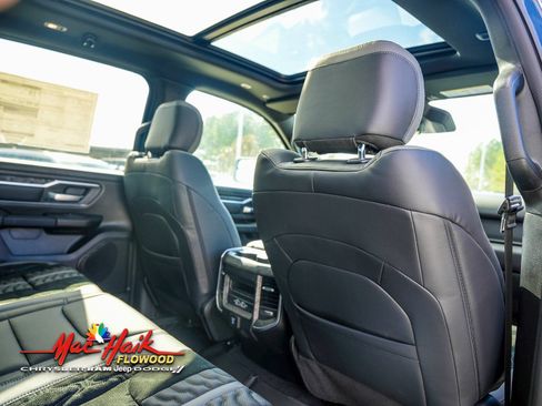 New 2025 RAM 1500 Big Horn AWD/4WD image 11