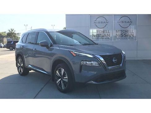 Certified 2023 Nissan Rogue SL w/ SL Premium Package image 1
