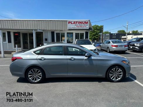 Used 2017 Genesis G80 3.8 RWD image 2