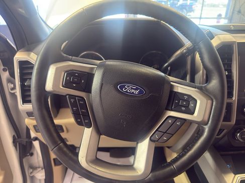 Used 2019 Ford F250 Lariat w/ Lariat Ultimate Package image 15