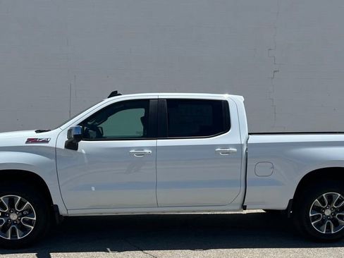 New 2026 Chevrolet Silverado 1500 LT w/ Z71 Off-Road Package AWD/4WD image 2