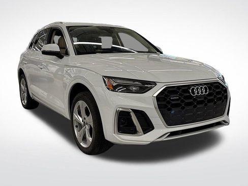 Used 2025 Audi Q5 2.0T Premium Plus w/ Premium Plus Package image 7