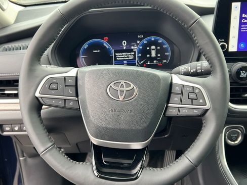 New 2026 Toyota Grand Highlander Limited image 13