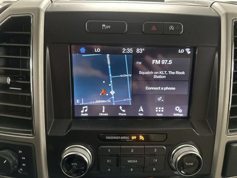 Used 2018 Ford F150 Lariat w/ Equipment Group 502A Luxury AWD/4WD image 37