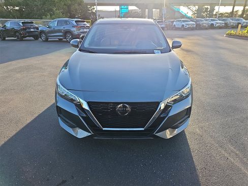 Used 2021 Nissan Sentra SV w/ SV Premium Package image 17