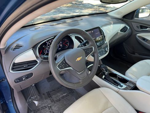 Used 2024 Chevrolet Malibu LT image 28