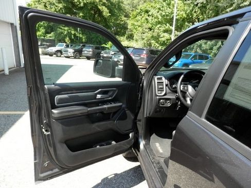 Used 2020 RAM 1500 Big Horn AWD/4WD image 15