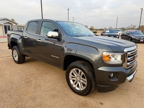 Used 2016 GMC Canyon SLT w/ Driver Alert Package image 3