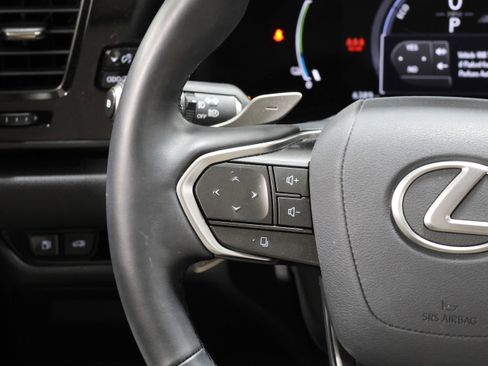 Used 2025 Lexus NX 450h+ AWD w/ Luxury Package image 19