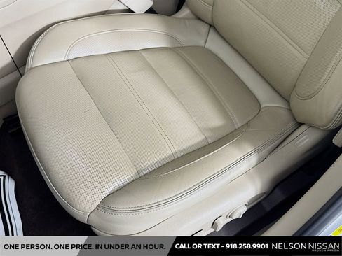 Used 2019 GMC Acadia Denali AWD/4WD image 20