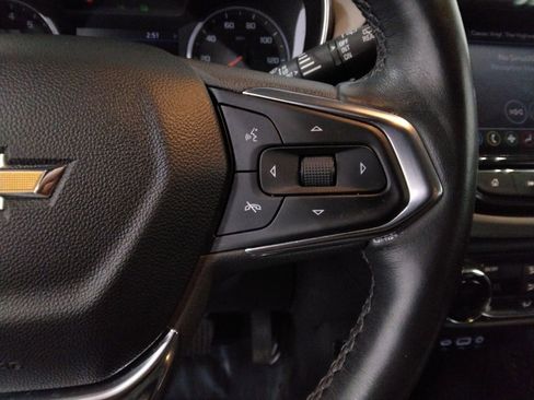 Used 2023 Chevrolet TrailBlazer LT w/ Sun and Liftgate Package image 14