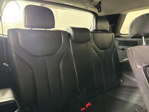 Used 2025 Hyundai Palisade SEL image 29