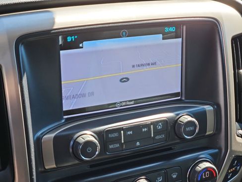 Used 2018 GMC Sierra 2500 Denali w/ Duramax Plus Package AWD/4WD image 25